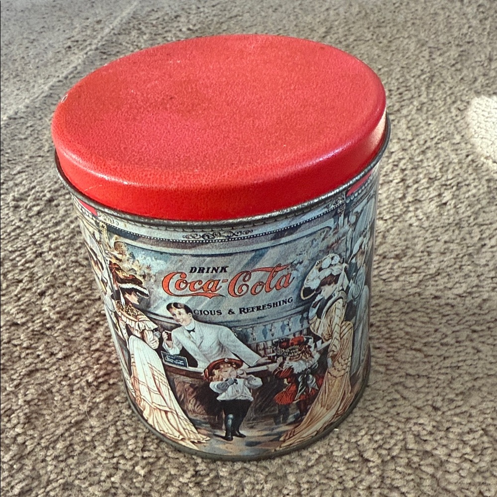 Coca-Cola Decorative Tin with Red Top - Picture 7 of 12